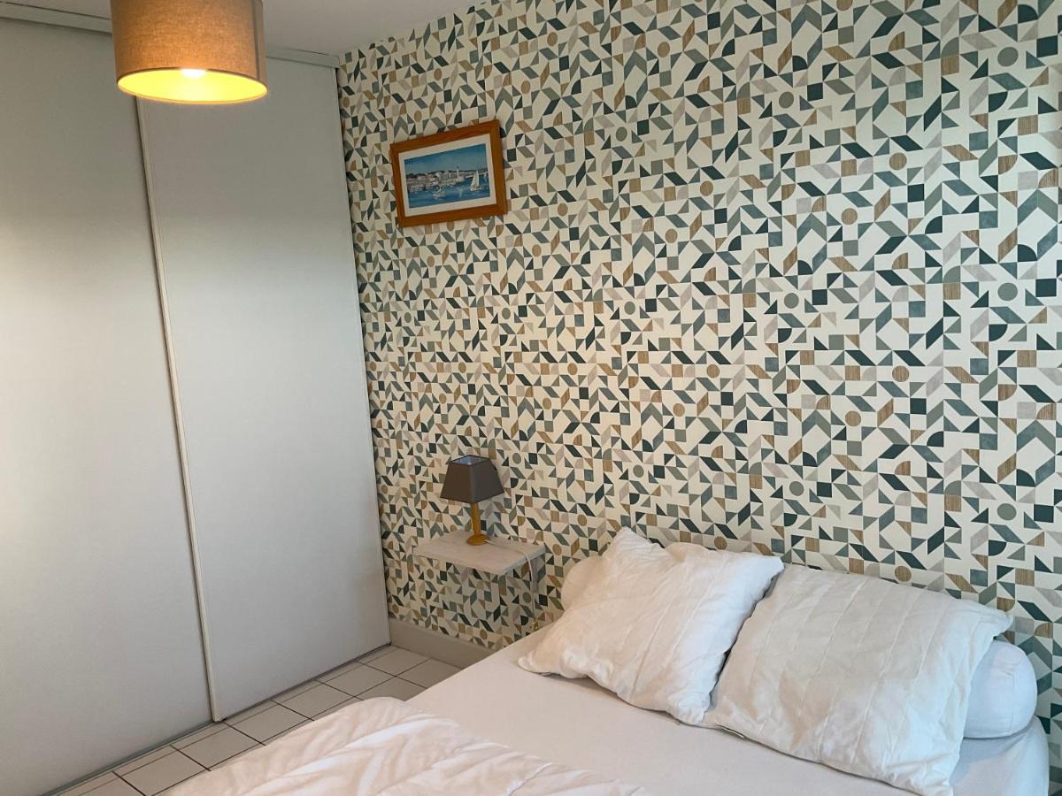 Appartement Centre Ville Pres Du Port Avec Parking Et Wifi La Rochelle  Exterior photo