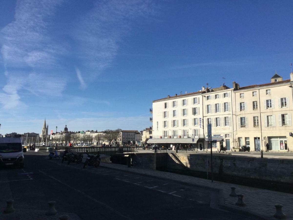 Appartement Centre Ville Pres Du Port Avec Parking Et Wifi La Rochelle  Exterior photo